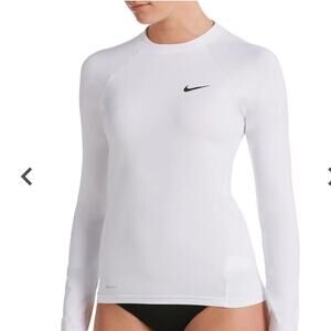 Nike Women's Essential Long Sleeve Rash Guard NWT MSRP $62 Size M
